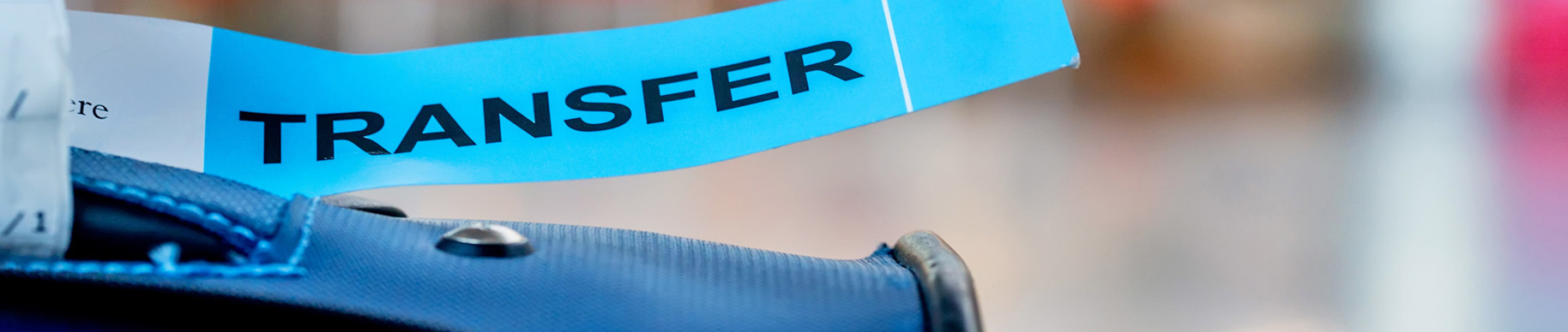 Hier finden Sie Informationen über Transfers u. Transferservice, welche Sie bei Ihrem Dresden Tourismus - Fremdenverkehrsbüro direkt reservieren u. buchen können!